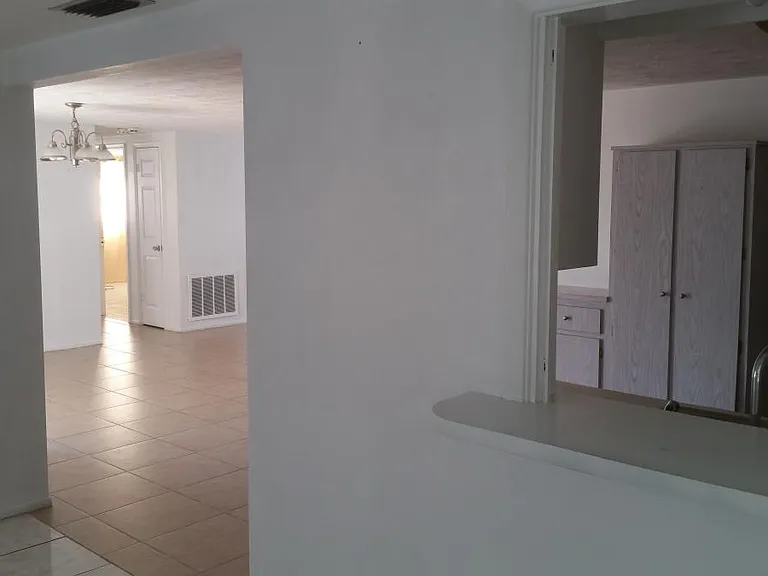 2538 Ohio Pl — Photo 9