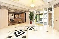 Building Photo - 909 Bay St #317