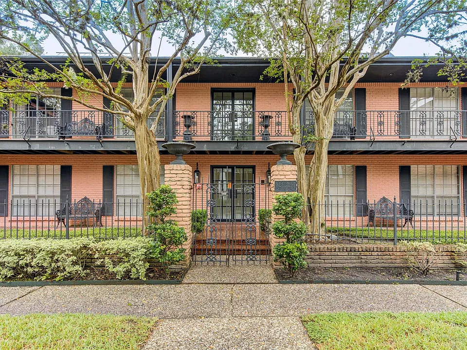 3618 Stanford St #6
