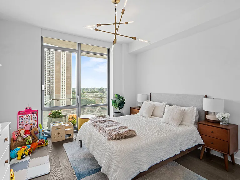 320 Adolphus Ave #1003 — Photo 8