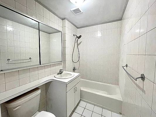 5th image of 85-49 Eliot Ave #1B