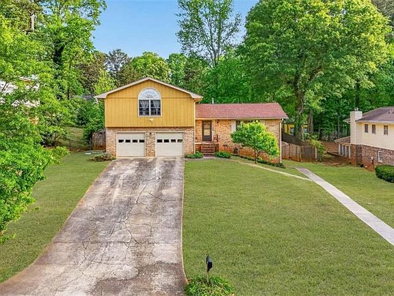 3rd image of 4605 Mercer Rd