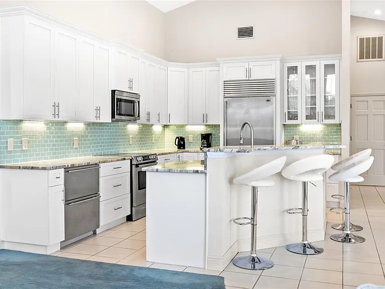 30312 Laurelwood Ln — Photo 16