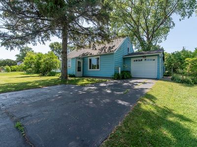 2120 E Delavan Dr, Janesville, WI, 53546
