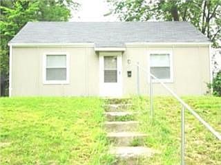 1st image of 2914 S 51st Ter
