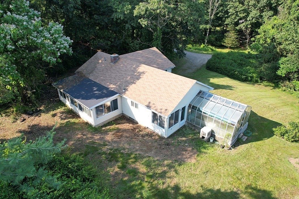 2 Leslie Rd, Ipswich, MA 01938 Zillow