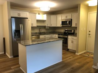 7000 Mariner Dr, Racine, WI 53406