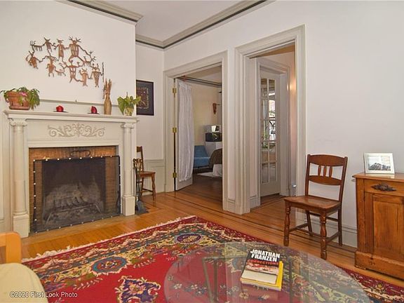 2nd image of 153-155 Williams St