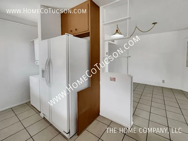 3238 E Hawthorne St — Photo 16