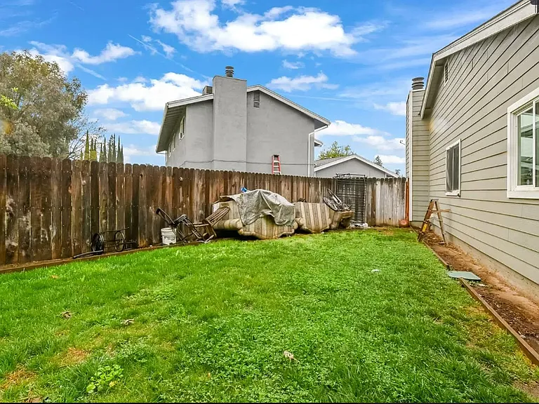 1230 Payne Ct — Photo 17