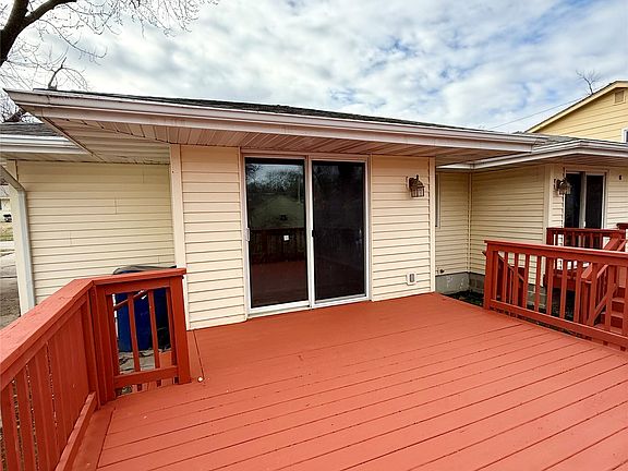 3rd image of 7713 Dellwood Dr