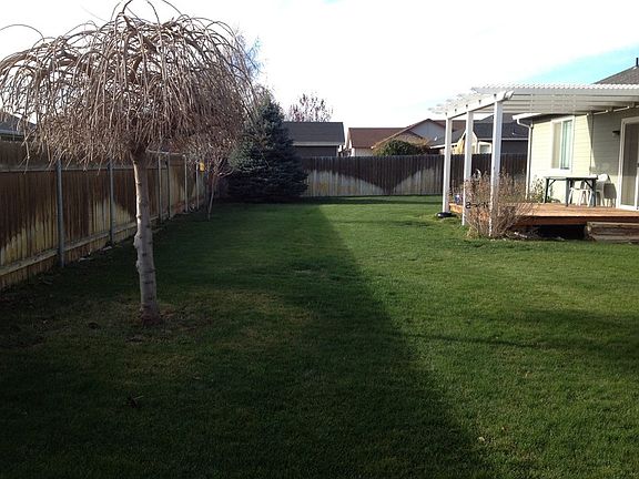 4th image of 5004 Hilltop Dr