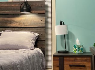 1 Fortune St, Lebanon, NH 03766