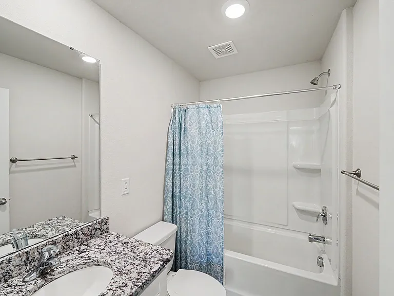 318 Aniston Ln — Photo 12