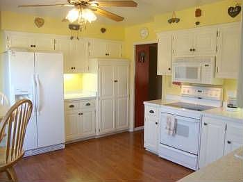 5th image of 9350 N Bethanne Dr