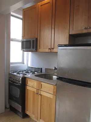 Rented by Beekman Street Realty | media 24