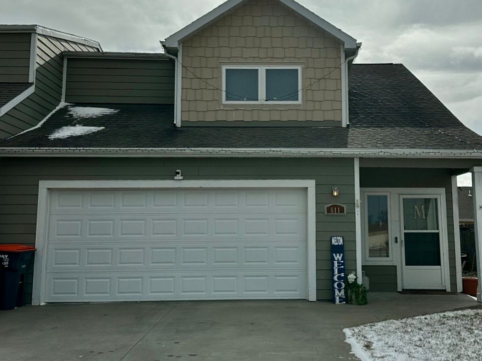 1st image of 611 Walters Dr