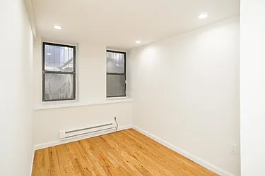 Rented by Century 21 Metropolitan