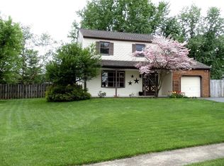 203 Jade Dr, Hatfield, PA 19440