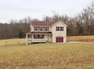 919 Johnnie Pack Rd, Brandenburg, KY 40108