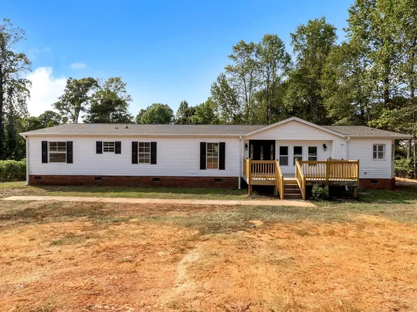 621 Love And Care Rd, Six Mile, SC 29682