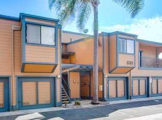 801 Kalpati Cir APT C, Carlsbad, CA 92008