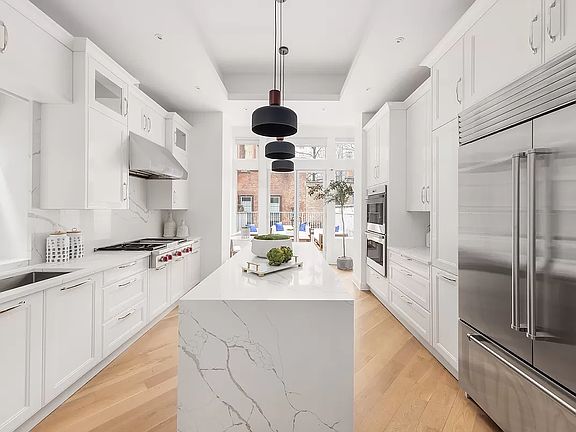 4th image of 1318 Madison Ave APT 1