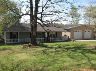 73 County Road 229, Farmington, MS 38834