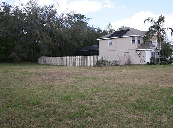 3rd image of 2325 Blossomwood Dr