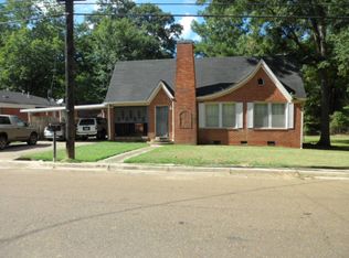 326 Fairground St, Kosciusko, MS 39090