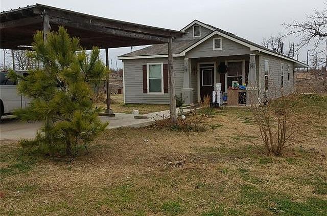 1st image of 118 Edwards Ln Unit A