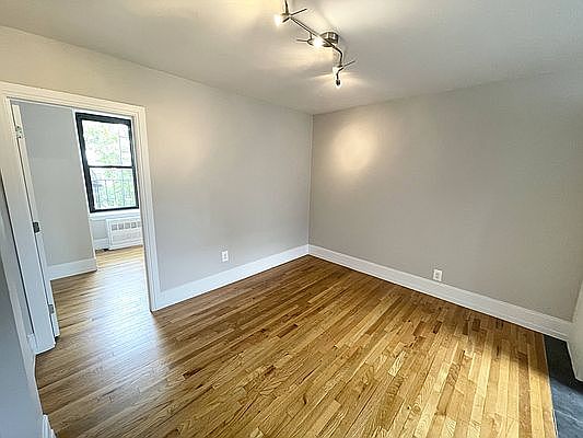 4th image of 2225 Ditmas Ave #40D