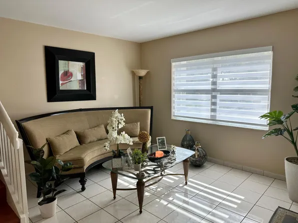 6296 SW 138th Pl, Miami, FL 33183