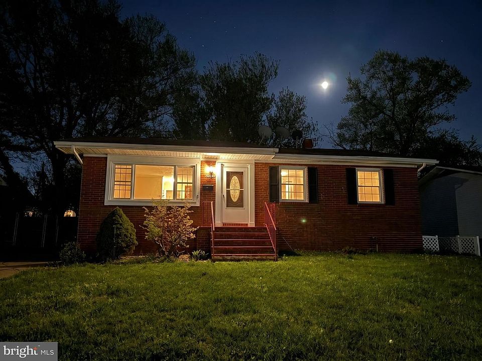1st image of 8907 Maplebrook Rd