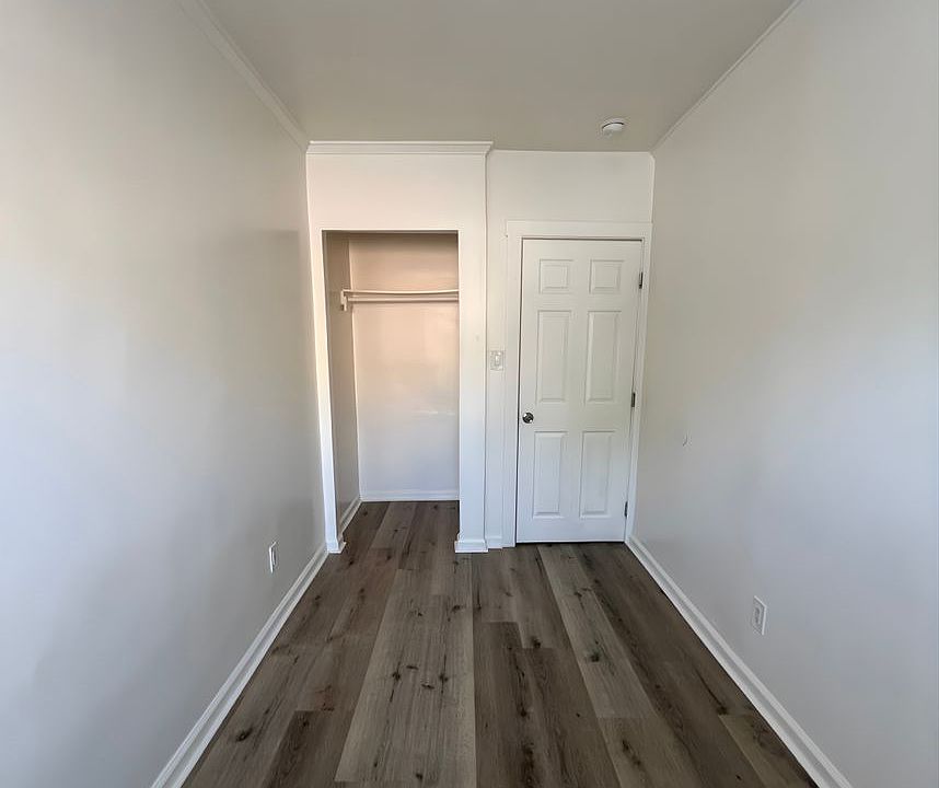 2nd image of 4334 S Main St #4338