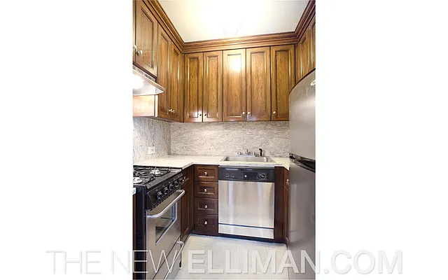 Rented by Douglas Elliman | media 14