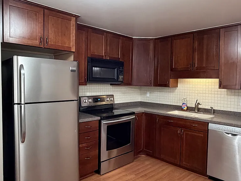 17 Apollo Dr — Photo 12