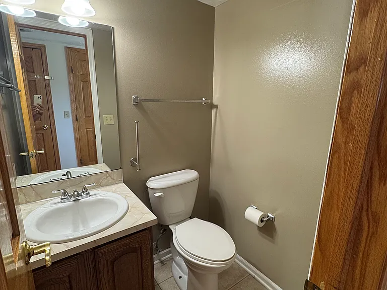 13519 Atwood Ave — Photo 17