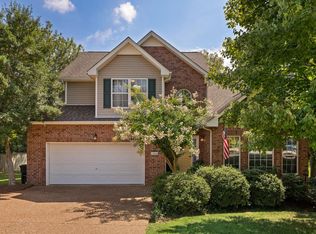 1004 Burnham Cir, Hendersonville, TN 37075
