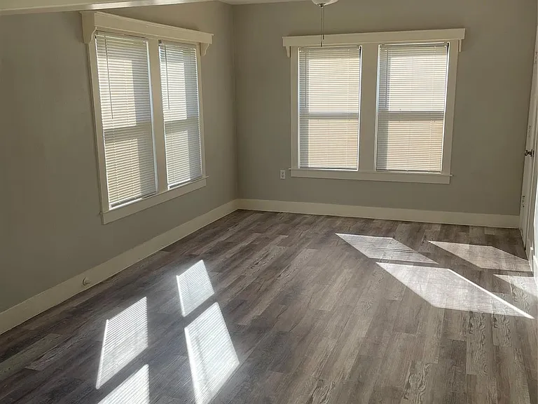 705 Cincinnati St — Photo 4