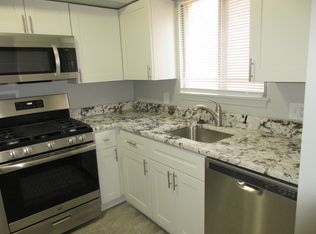 4729 California St APT 5, Omaha, NE 68132