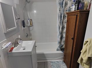 79 Hampshire St #1, Cambridge, MA 02139