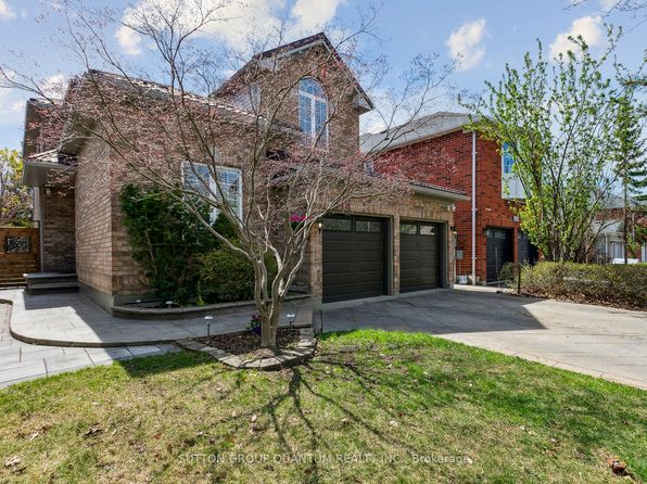 3440 Crompton Cres, Mississauga, ON L5B 4C5