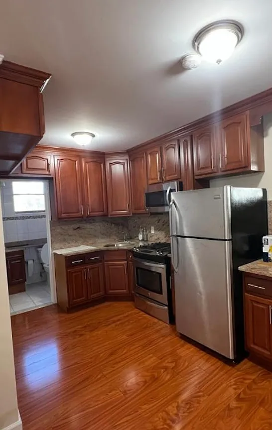 2 bed, $2,999 — Photo 2