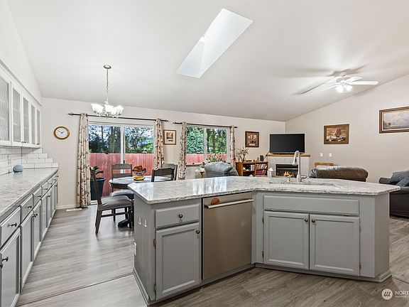 5th image of 8101 109th Street E #8103