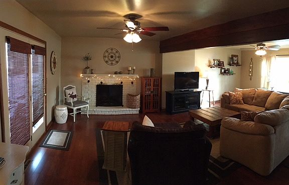 3rd image of 410 Catalina Dr