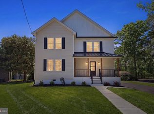 83 Lakeshore Dr, Hammonton, NJ 08037