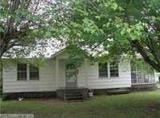 245 Spring St, Denton, NC 27239