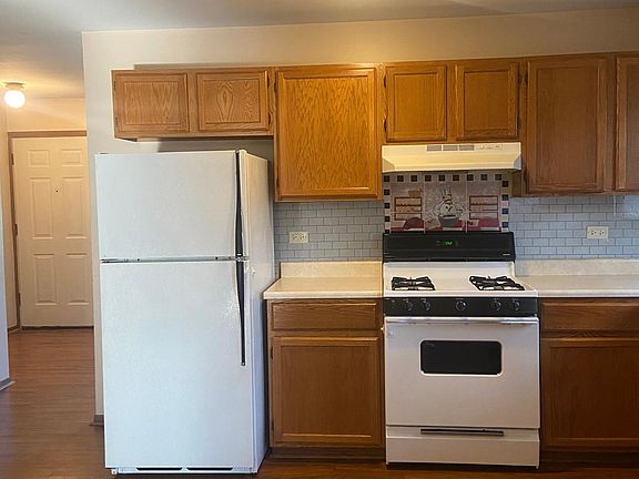 2nd image of 38176 N Loyola Ave