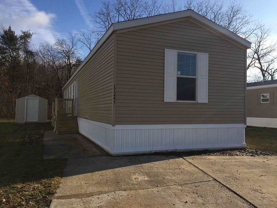 1st image of 17236 Roberts Dr